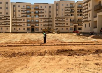 وزير الإسكان: تنفيذ آلاف الوحدات السكنية لمحدودي ومتوسطي الدخل ضمن “سكن كل المصريين” بالعاشر من رمضان