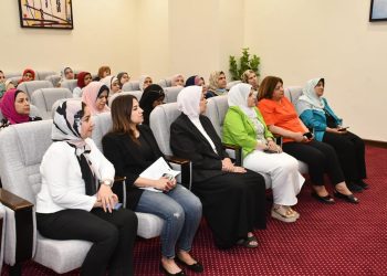 الإسكان: وحدة تكافؤ الفرص تنظم ندوة للتوعية الطبية للعاملات بمختلف جهات الوزارة