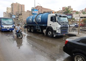 رئيس مياه الغربية: تمركز معداتنا وتنفيذ خطة مواجهة تجمعات الامطار على مستوى المحافظة