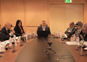 وزير السياحة والآثار يترأس الاجتماع الـــ6 اللجنة الدائمة لتراخيص المنشآت الفندقية والسياحية