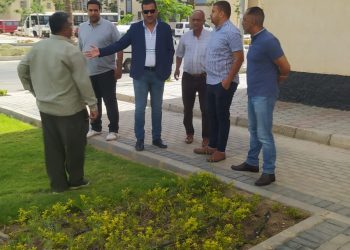 رئيس جهاز حدائق العاصمة يواصل جولاته التفقدية بوحدات محدودي ومتوسطي الدخل ضمن “سكن كل المصريين”