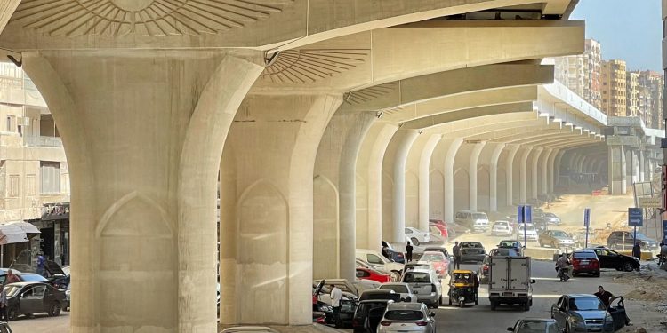 رئيس “الجهاز المركزى للتعمير” يتفقد أعمال تنفيذ مشروع محور عمرو بن العاص الحر بمحافظة الجيزة.. التشغيل يناير 2024