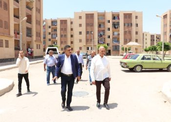 مسئولو ” الإسكان ” في جولة تفقدية بالمشروعات الجارية بمدينة السادات