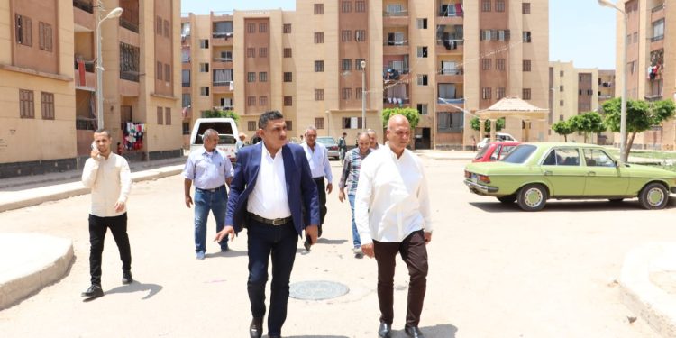 مسئولو ” الإسكان ” في جولة تفقدية بالمشروعات الجارية بمدينة السادات