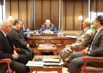 وزير الزراعة يعقد اجتماعًا لبحث آليات تطوير دور التعاونيات الزراعية لخدمة المزارعين وتعظيم دورها