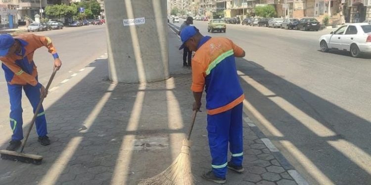 محافظة القاهرة: إزالة التعديات على مسار المونوريل بحي شرق مدينة نصر