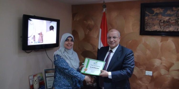 قطاع التخطيط بشركة مياه الشرب بالقاهرة يحصل على تجديد لشهادة الأيزو