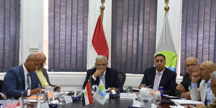 اعتماد الموازنة التقديرية لعدد 12 شركة تابعة للقابضة للمياه عن العام المالى 2023-2024