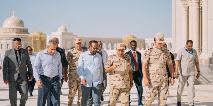 رئيس وزراء إثيوبيا أثناء زيارته للعاصمة الإدارية