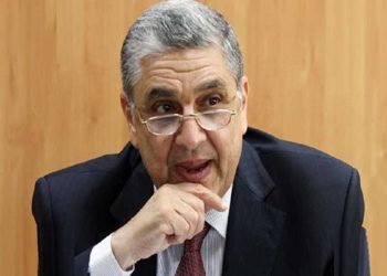 وزير الكهرباء