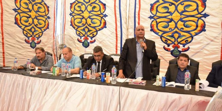 الإسكان: بيع 10 محال تجارية بالحي الـ13 بالشيخ زايد في مزاد علني