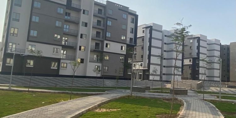 وزير الإسكان: الأحد.. بدء تسليم وحدات المرحلة 3 بمشروع “سكن مصر” بالعبور الجديدة