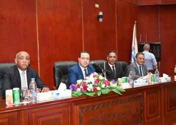 نائب رئيس “المجتمعات العمرانية” ينقل تكليفات وزير الإسكان لـ”معاوني رؤساء أجهزة المدن”