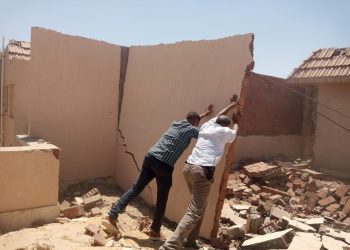 وزير الإسكان يٌصدر قراراً بإزالة تعديات بمركز مارينا العلمين.. وحملات متنوعة بمدينتي الشروق و6 أكتوبر