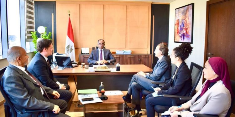 نائب وزير الإسكان يلتقى مسئولي بنك التعمير الألماني لمناقشة موقف المشروعات الحالية وسبل التعاون المستقبلي