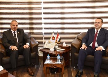 معاون وزير الإسكان يتابع مع سير العمل بهيئة “تعاونيات البناء والإسكان”