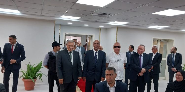 رئيس القابضة لمياه الشرب يتفقد مشروع احلال وتجديد نظام SCADA بمحطة بروض الفرج