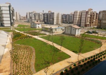 وزير الإسكان: استكمال تسليم وحدات موظفي الدولة المنتقلين إلى العاصمة الإدارية بعدد 4100 وحدة