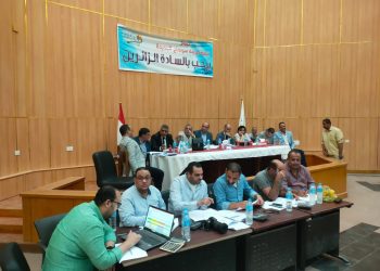 الإسكان: طرح محال تجارية وصيدلية للبيع بالقاهرة الجديدة..وبيع أخرى بسوهاج الجديدة