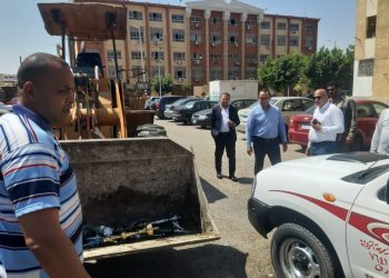 وزير الإسكان: 3 قرارات لإزالة مخالفات بناء وتعديات بالساحل الشمالي وملوي الجديدة