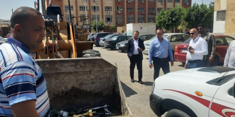 وزير الإسكان: 3 قرارات لإزالة مخالفات بناء وتعديات بالساحل الشمالي وملوي الجديدة