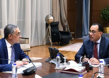 رئيس الوزراء ورئيس هيئة الاستثمار