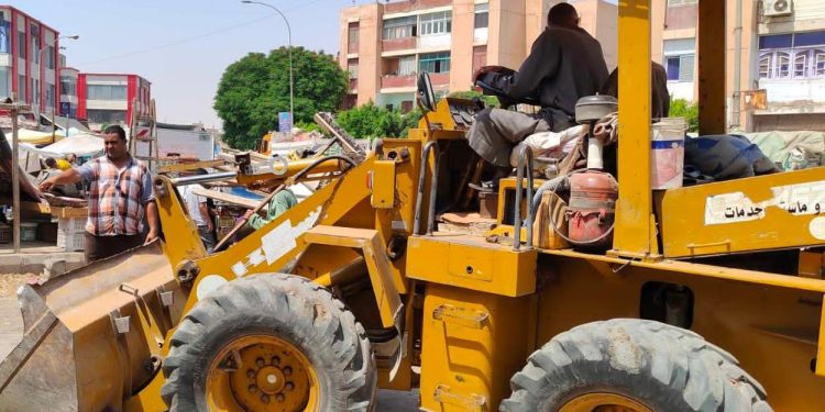 جانب من إزالة المخالفات