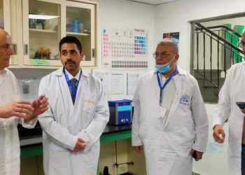 رئيس جهاز “النوبارية الجديدة” يتفقد مصنعاَ للمستلزمات والكيمياويات الزراعية