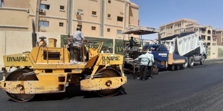 الإسكان: الانتهاء من تنفيذ أحدث مشروعات الطرق وبدء تنفيذ محور جديد بمدينة الشروق