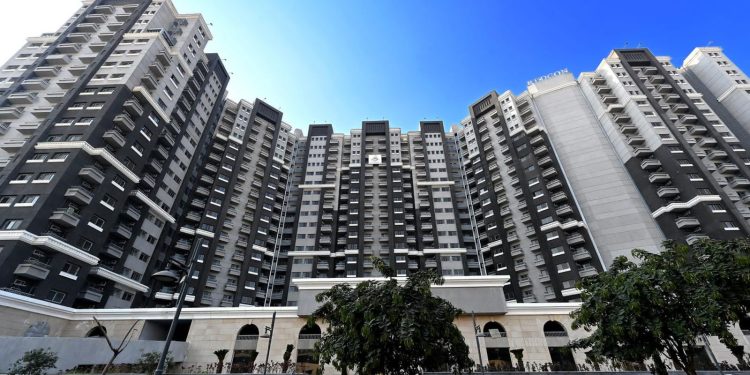 وزير الإسكان: “المقاولون العرب” تحصد 7 جوائز عن أعمالها فى مسابقة مؤسسة “MEED” الدولية