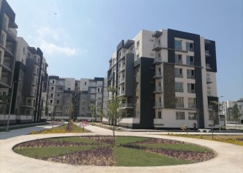 وزير الإسكان يتابع موقف تنفيذ وحدات “جنة” وأعمال التطوير بمدينة دمياط الجديدة.. نسب التنفيذ 99%