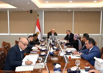 وزير الإسكان يترأس اجتماع التنمية السياحية.. والتصديق على الحساب الختامي للهيئة