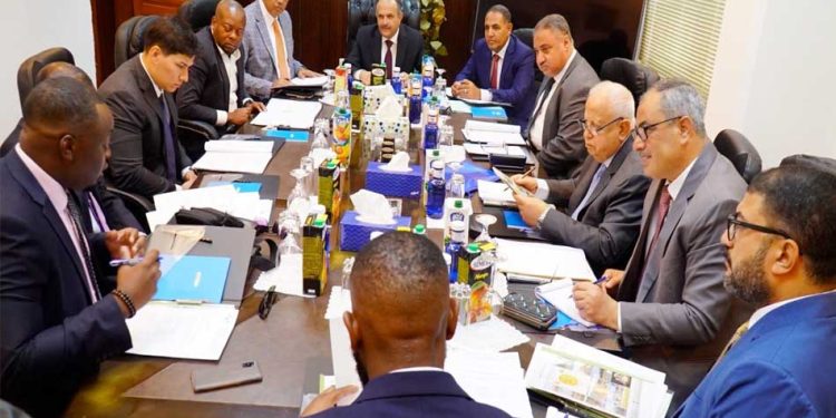 تعزيز نشاط ” المقاولون العرب ” بغينيا الاستوائية