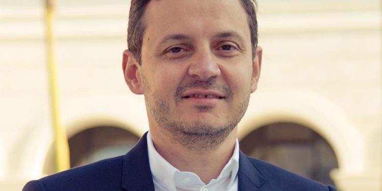 محمد خالد العسال