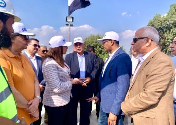 نائبا وزير الإسكان ومحافظ البحيرة يتفقدان المشروعات الجارية ببرنامج خدمات الصرف الصحي المستدامة بالبحيرة