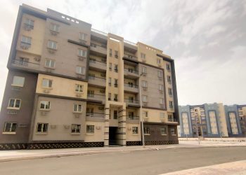 وزير الإسكان يُتابع مشروعات “غرب قنا الجديدة ” علي نحو 9 آلاف فدان