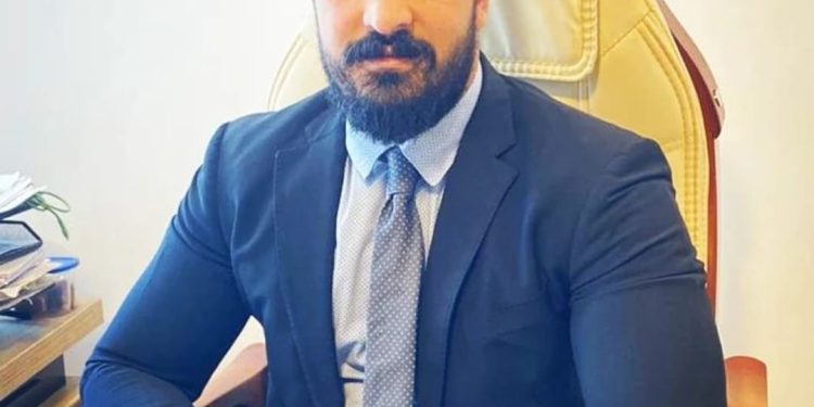 «هشام الفولى» رئيسا للقطاع التجارى فى “امتلاك للتطوير العقارى”