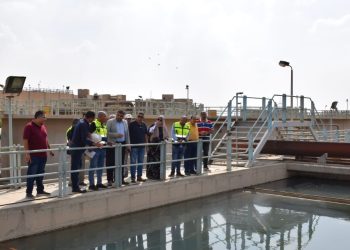 رئيس جهاز الشيخ زايد يلتقي سكان “جنة 2” لمناقشة مقترحاتهم..ويتفقد محطة تنقية مياه الشرب