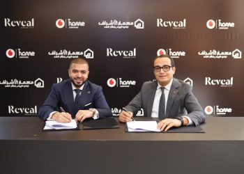 “معمار الأشراف” توقع اتفاقية لتقديم خدمات اتصالات ذكية بمشروع “ريفيل” فى مدينة العبور