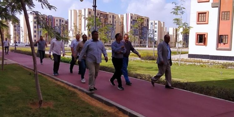 رئيس جهاز حدائق العاصمة يتفقد أعمال الطرق فى “سكن لكل المصريين”