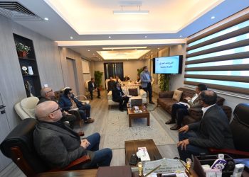 وزير الإسكان يتابع وضع منظومة مياه الشرب والصرف الصحى بمدينتي الشيخ زايد و6 أكتوبر