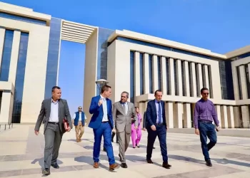 مسئولو شنايدر إلكتريك يزورون العاصمة الإدارية