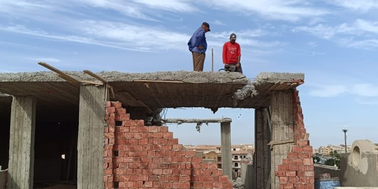 جانب من إزالة المخالفات