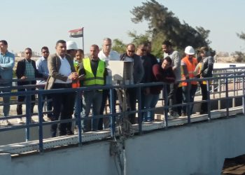 وزير الإسكان يتابع منظومة مياه الشرب والصرف الصحي وترفيق الأراضي ببني سويف الجديدة