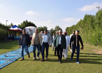 رئيس جهاز “الشيخ زايد” يتابع موقف توفيق أوضاع منطقة الثورة الخضراء لتنفيذ المرافق والخدمات