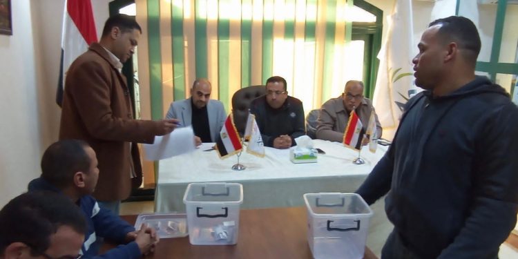 تخصيص قطع أراضٍ سكنية بديلة لـ400 أسرة من أهالى جزيرة الوراق بحدائق أكتوبر وأكتوبر الجديدة