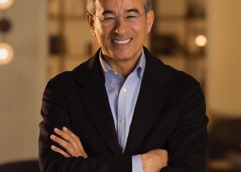 العبار: فجوة كبيرة بين اقتصاد أوروبا والدول العربية بالرغم من تساوي عدد السكان