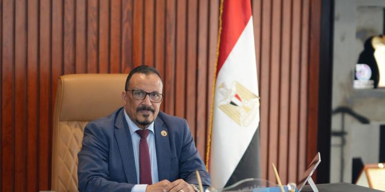 البستانى: طرح الأراضي بالدولار سيكون فى البورصة العقارية لجذب العملة الصعبة