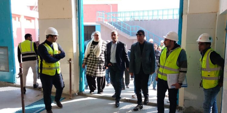 رئيس الجهاز التنفيذي لمياه الشرب يتفقد مشروعات “حياة كريمة” بالقليوبية