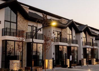 ذا مارك: تسليم مشروع “ذا مارك جاردنز” بإجمالي استثمارات 3 مليارات جنيه